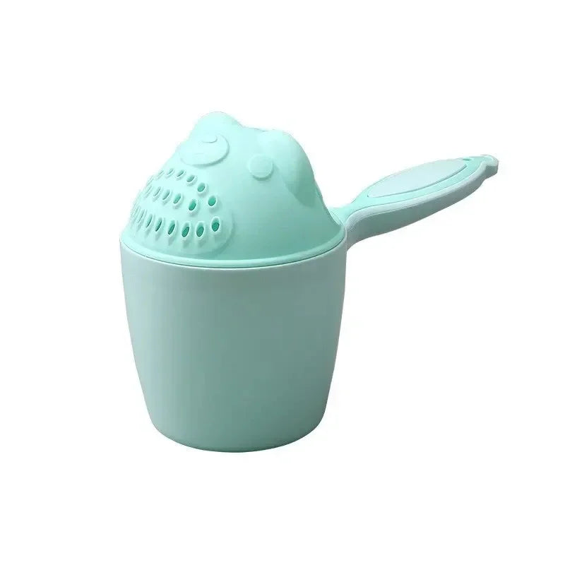 Cute Cartoon Baby Bath Spoons Baby Shower Toddle Shampoo Cup with Protect Kid Eyes Washing Hair Cup Kids Bathing Tool