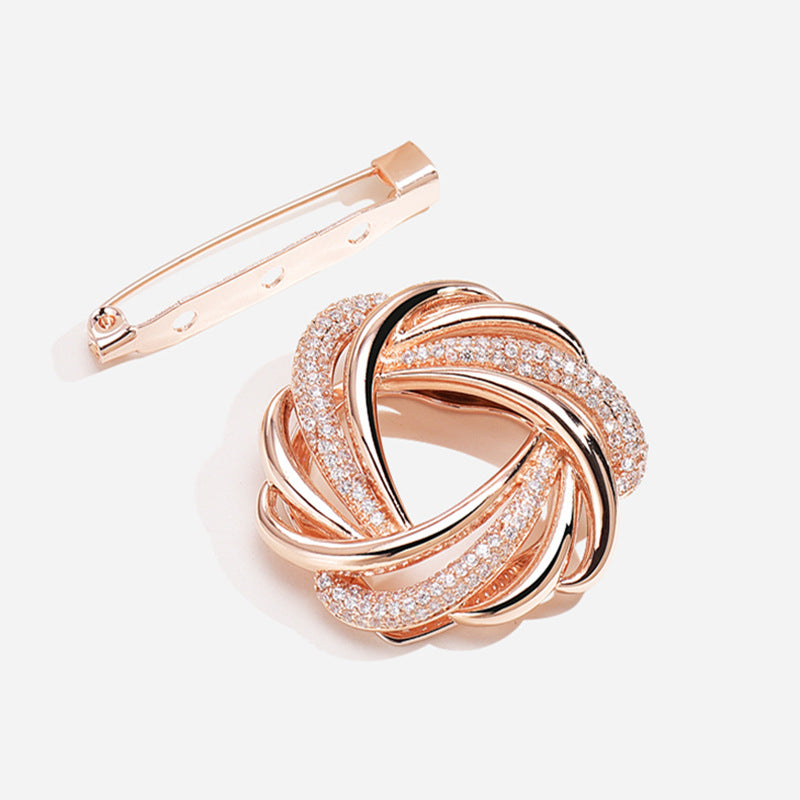 Silk Scarf Buckle High-end All-match Temperament Scarf Suit Pin Corner Knot Decorative Buckle Winter Accessories Brooch for Women