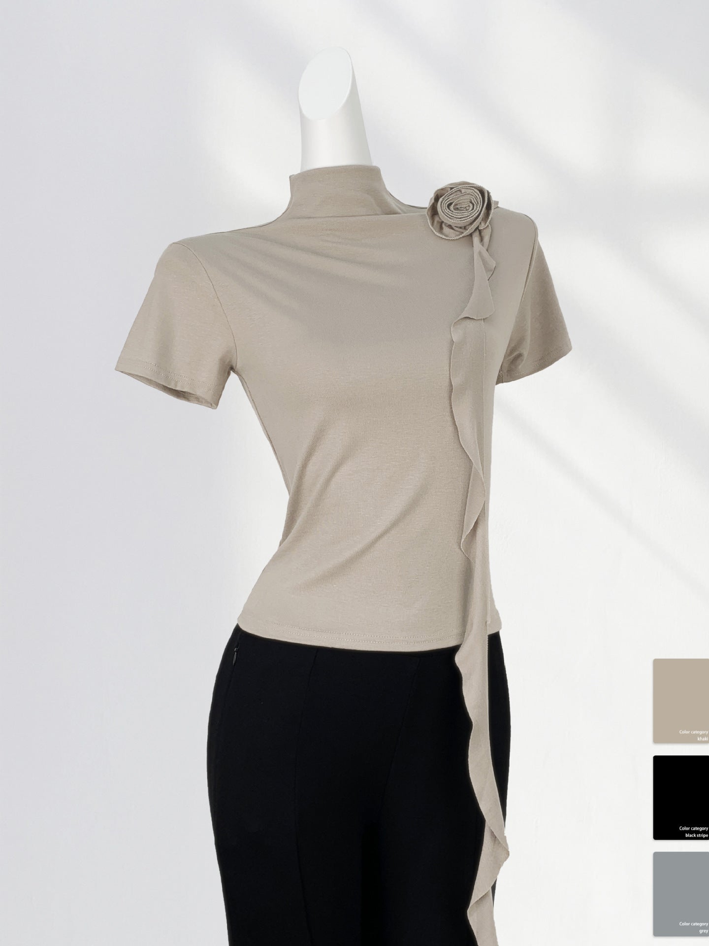 Combed Cotton High-End Half Turtleneck Long-Sleeved Slim Top, Chic and Beautiful Stereo Flower Decoration Right Shoulder T-Shirt for Women