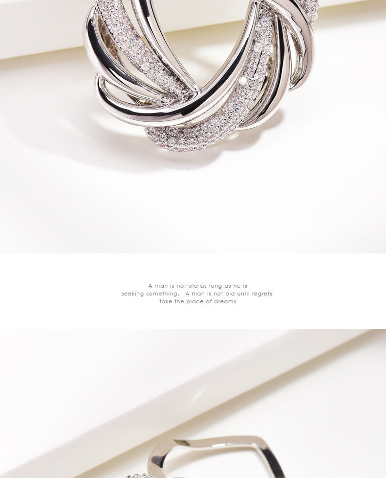 Silk Scarf Buckle High-end All-match Temperament Scarf Suit Pin Corner Knot Decorative Buckle Winter Accessories Brooch for Women