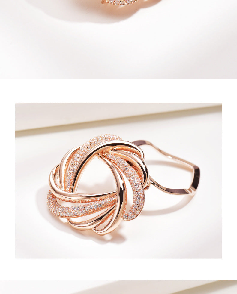 Silk Scarf Buckle High-end All-match Temperament Scarf Suit Pin Corner Knot Decorative Buckle Winter Accessories Brooch for Women