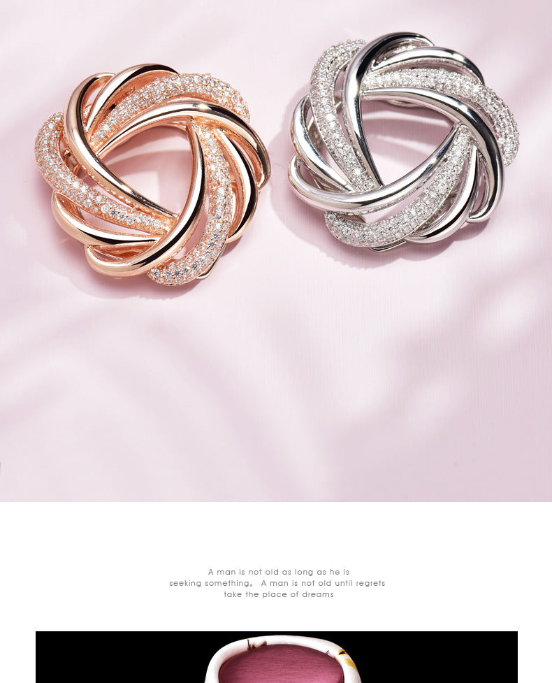 Silk Scarf Buckle High-end All-match Temperament Scarf Suit Pin Corner Knot Decorative Buckle Winter Accessories Brooch for Women