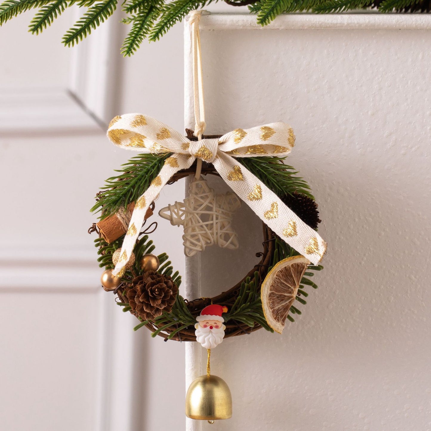 Cross-Border Artificial Pine Cone Star Garland Pendant Christmas Decorations Window Display Door Hanging Rattan Christmas Decoration