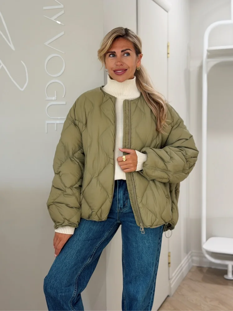 Women Diamond Quilted Puffer Jacket Stand Collar Zip Up Loose Oversized Short Coat 2026 Autumn Winter Casual Street Outerwear