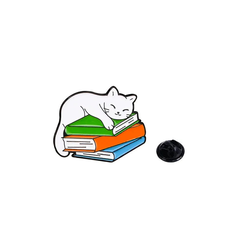 Cartoon white cat brooch, cat red wine, cute backpack, accessories, clothing decorations, zinc alloy badge