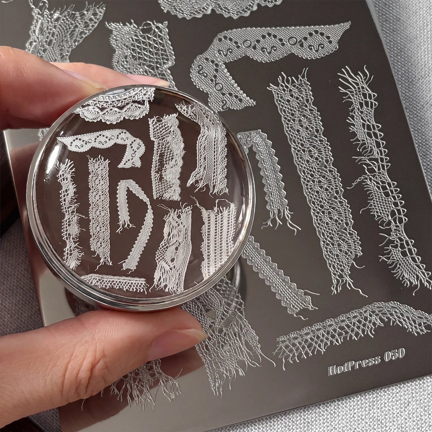 1Pcs Sexy Leopard Print Nail Stamping Plate Animal Skin Texture Nails Template 14.5x9.5cm Stainless Steel Manicure Print Stencil