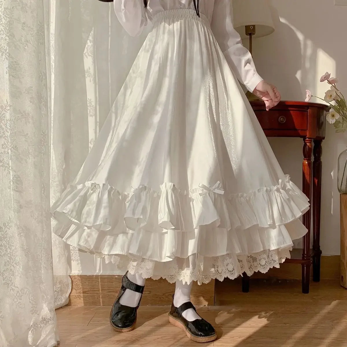 Black / White Long Skirts Y2K Vintage Lace Ruffled Pleated Goth Skirts Women Japanese Kawaii Preppy Style Korea Gothic Clothing
