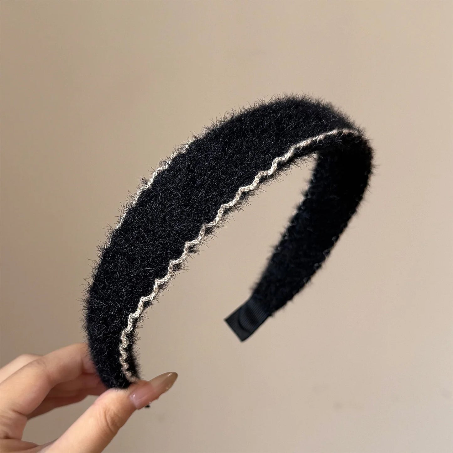 Autumn Winter Plush Ribbon Headbands Black White Cashmere Knit Hairband Women's Elegant Hair Accessories Warm Headwrap Non-slip