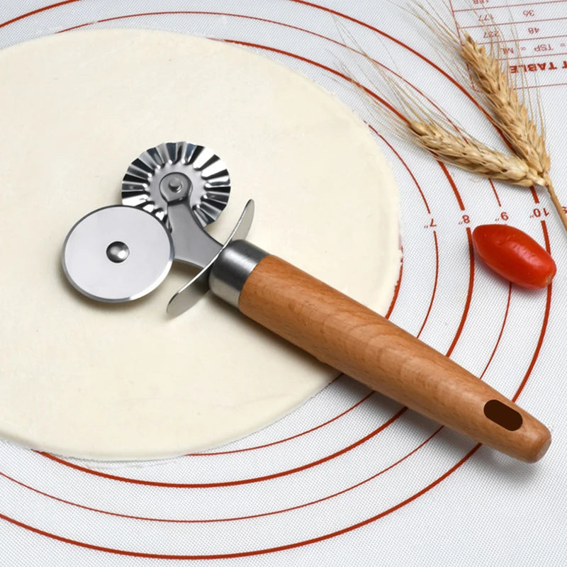 【M】Pasta Cutter Wheel - Fluted Pastry Cutter Double Wheel Ravioli Cutter Tool With Wooden Handle For Pasta Pizza Ravioli Cookie