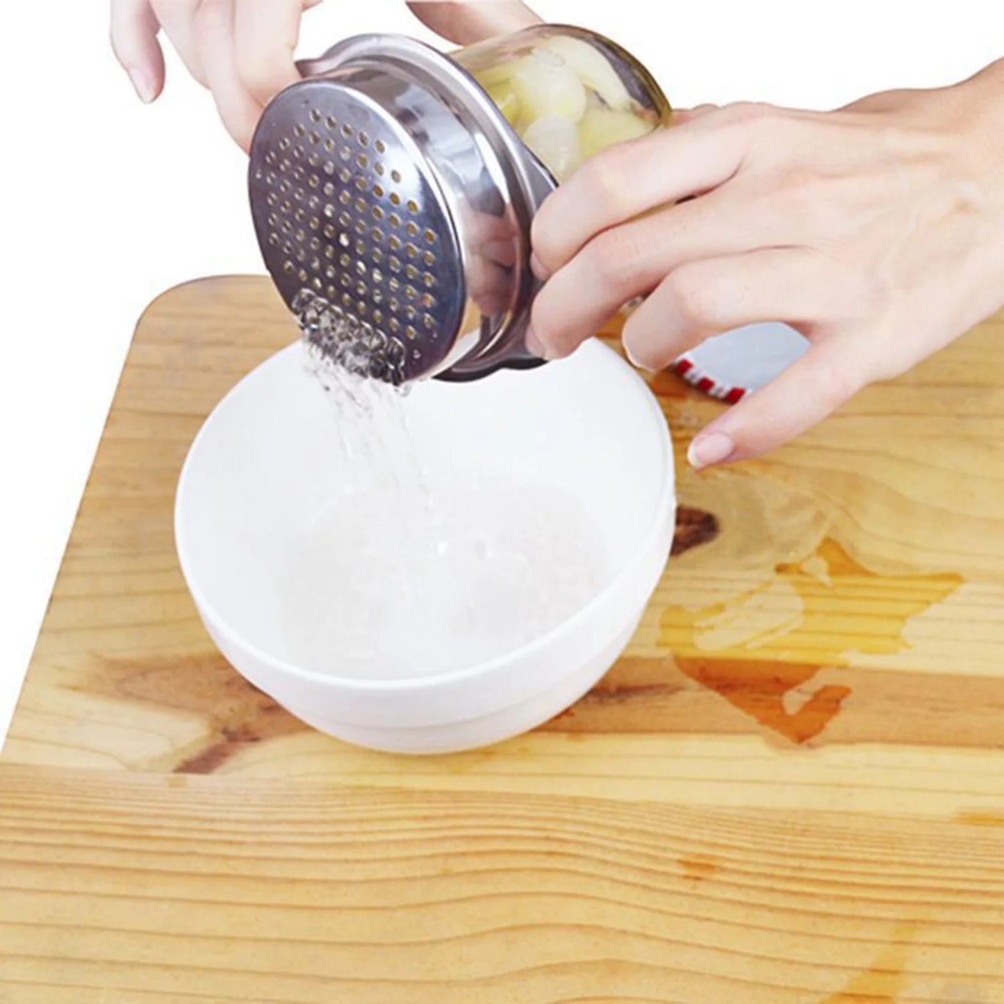 1pcs Stainless Steel Can Colander Sieve Tuna Press Lid Oil Drainer Remover Suitable for Beans Vegetables Fruit Tuna