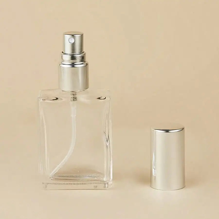 15ml Flat Square Refillable Perfume Cosmetic Water Spray Bottle, Portable Sample Skincare Water Beauty Empty Bottle, Transparent