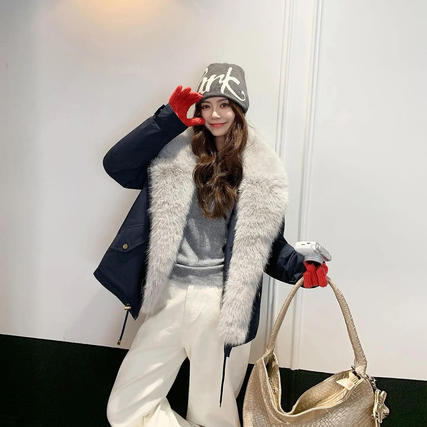 Autumn Winter New Style Fashionable Foreign Trade  Winter Jacket for Women  A Charming Elegant Hooded Mid-length Cotton Coat