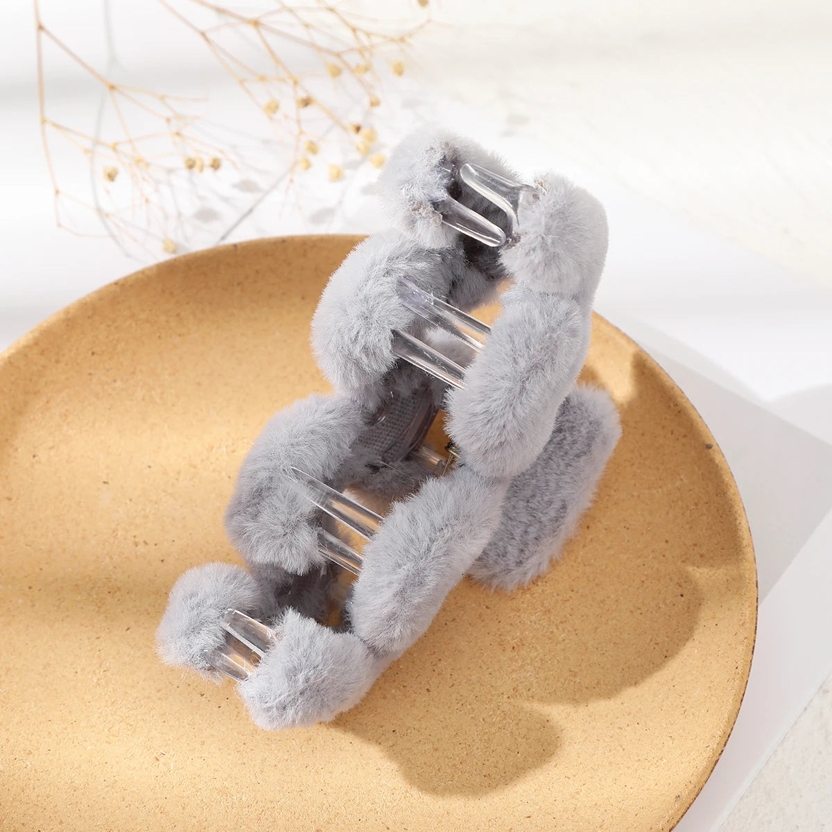 AWAYTR Winter Plush Hair Claw Elegant Acrylic Hairpins Faux Fur Hair Clip Barrette Crab Headwear for Women Girls Hair Accessorie