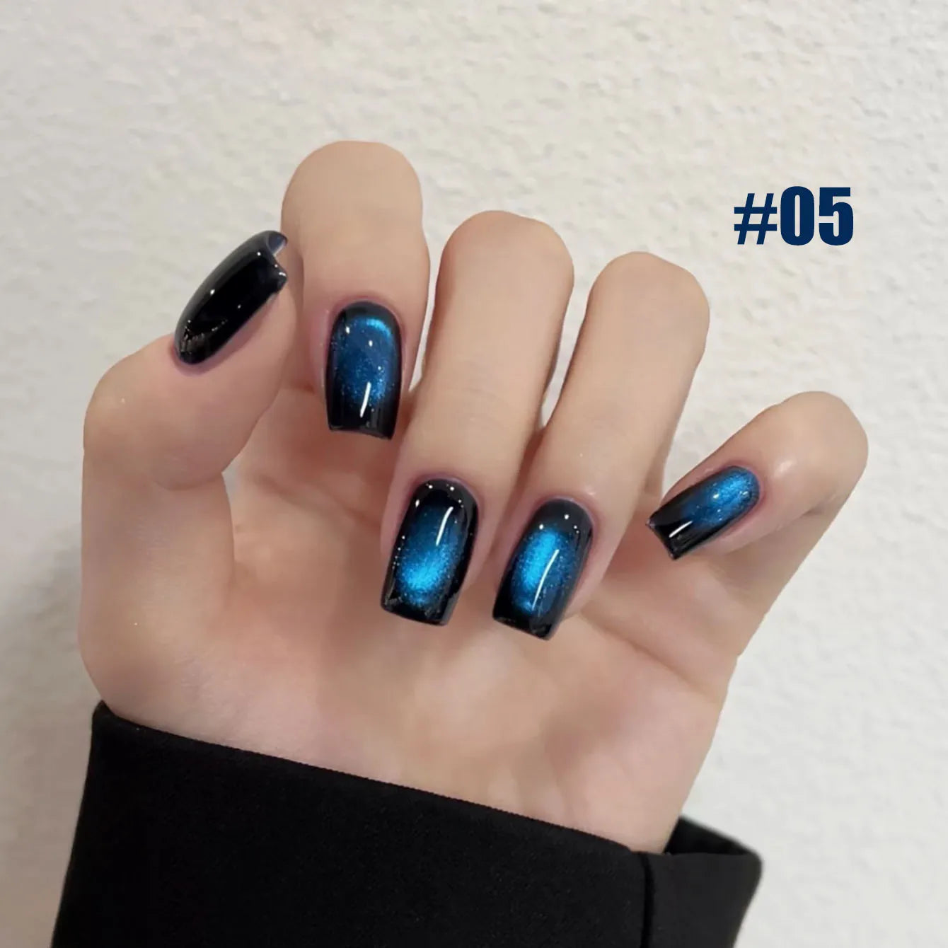 MIANEL 2026 Blue Moon Cat Eye Nail Gel Vibrant Sparkling Blue Glass Bead Effect Skin-Flattering Trendy Cat Eye Nail Art Manicure