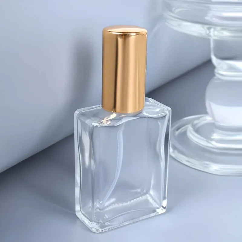 15ml Flat Square Refillable Perfume Cosmetic Water Spray Bottle, Portable Sample Skincare Water Beauty Empty Bottle, Transparent
