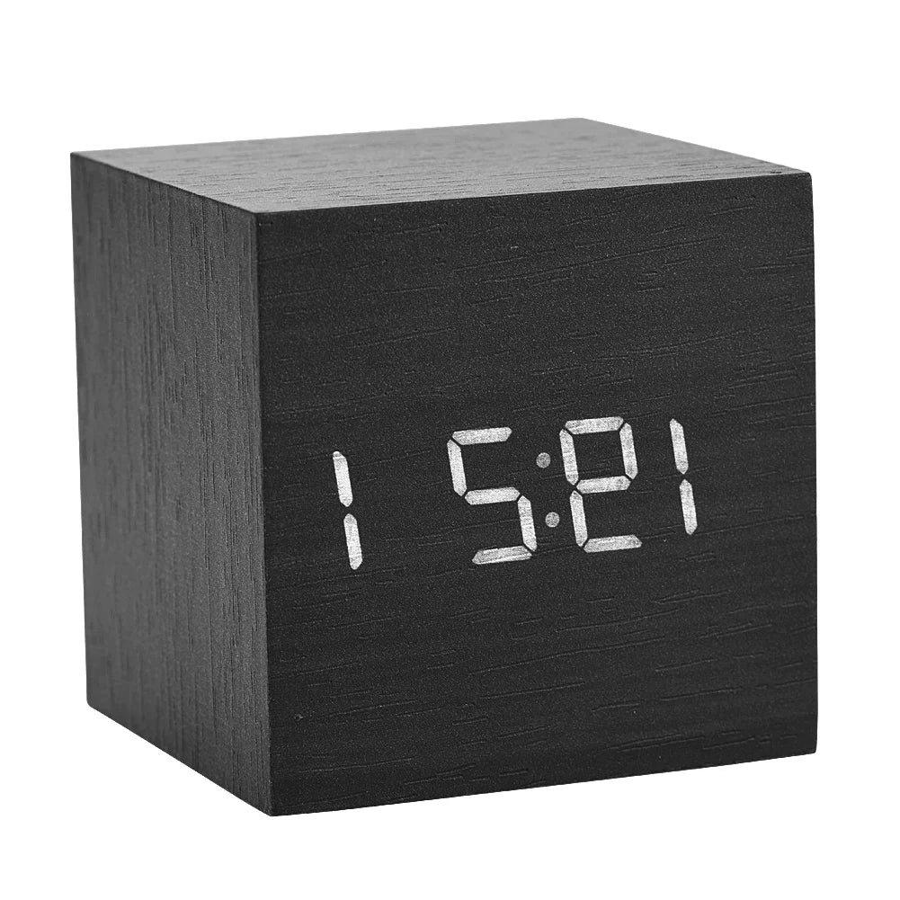 Wooden Digital Alarm Clock with LED Display Voice-activated or constant-on mode Powered by 3 AAA batteries or USB power cable