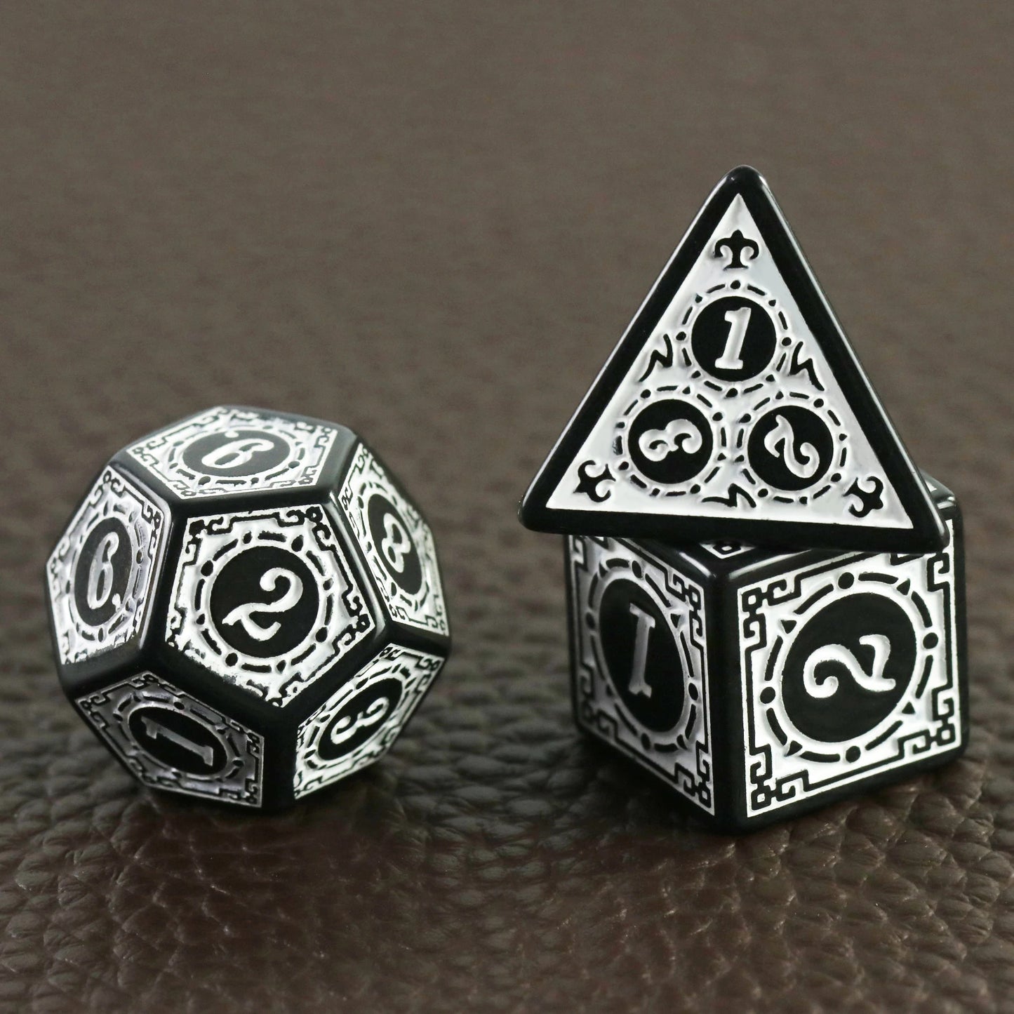 DNDGame Polyhedral Dice Set with Textures Pattern 7pcs of D4 D6 D8 D10 D% D12 D20 for RPG Board Game Accessories