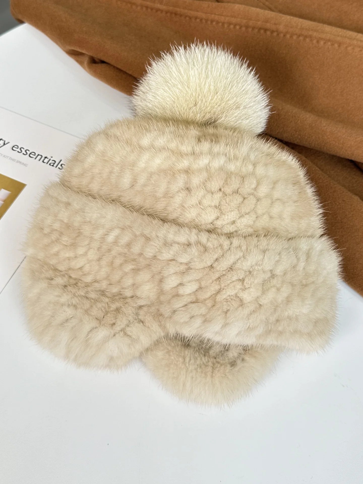New Winter Ladies Real Mink Fur Hat Warm Thickened Ear Protection Knitted Cap Ladies Winter Fashion Accessories