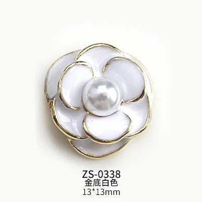 10PCS Glossy White Black Dimaonds Pearls Gold Edge Camellia Rose Flowers Metal Nail Art Rhinestones Jewelry Manicure Decorations