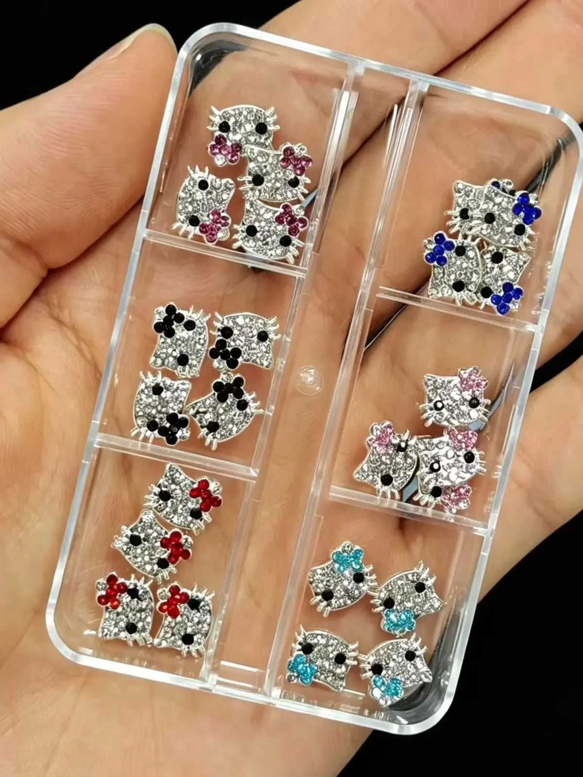 120PCS Boxed Mixed Sanrio Nail Charms Kuromi Cinnamoroll My Melody Resin Nail Decor DIY Manicure Nail Art Accessories