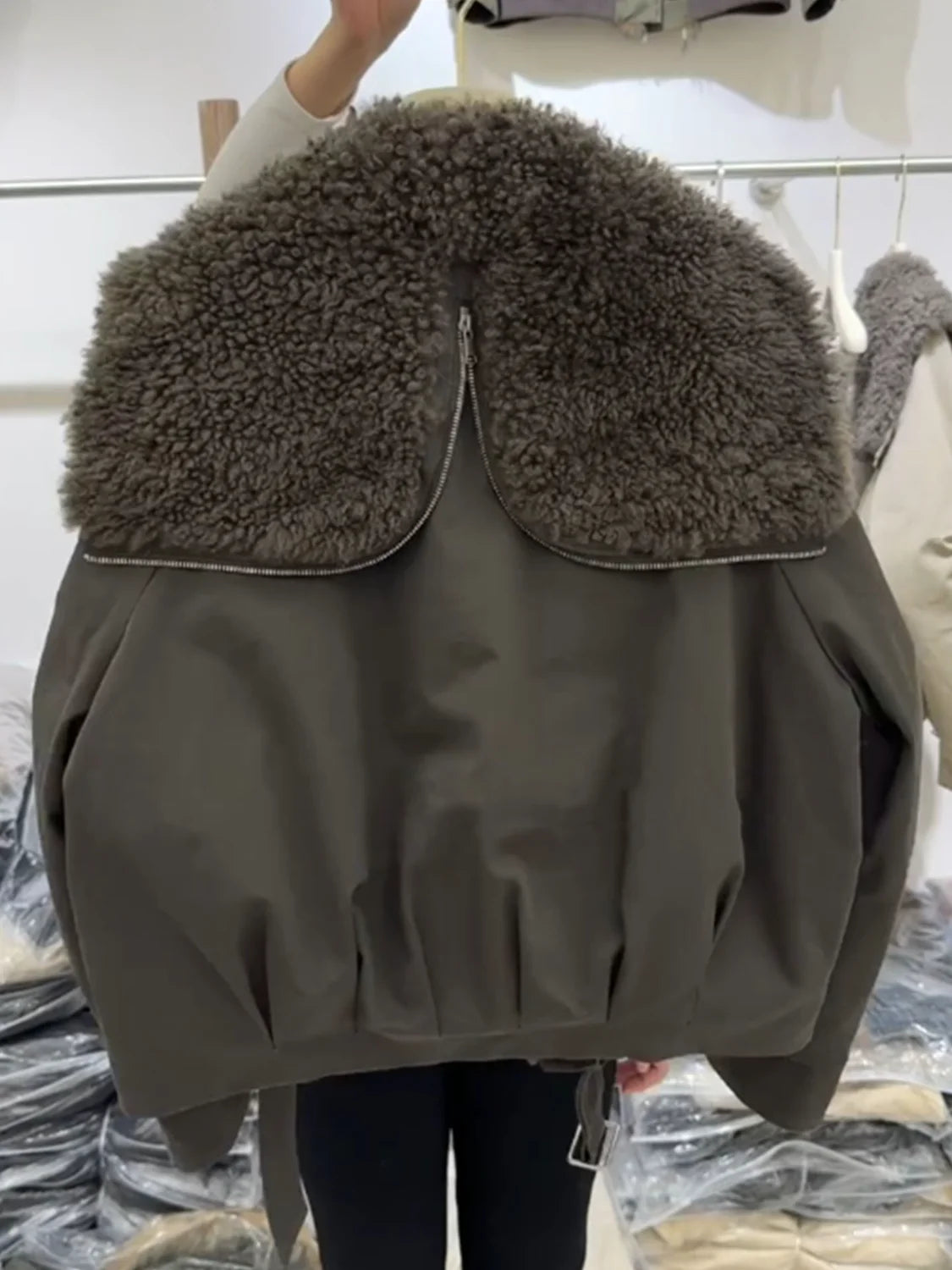 Winter Fashion Faux Fur Collar Padded Jacket Women Army Green Oversized Warm Thick Coat Drawstring Waist Streetwear Chic Tops