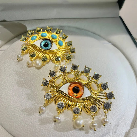 Vintage Women Men Fashion Classic Enamel Crystal Eyes Pendant Brooch Badges Elegant Lady Palace Style Pearl Clothing Suit Pin