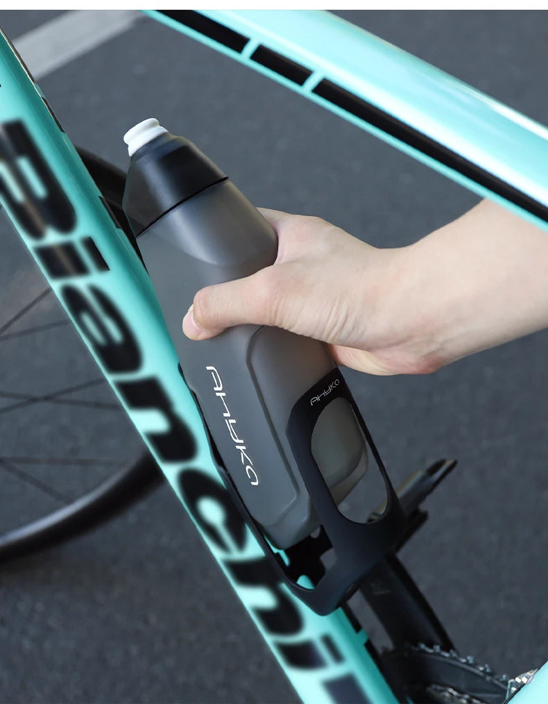 AhyKa Bicycle 600ml Aerodynamic Water Bottle Bracket Set Bike Water Bottle MTB Road Bike Frame Down Tube Riding Water Kettle