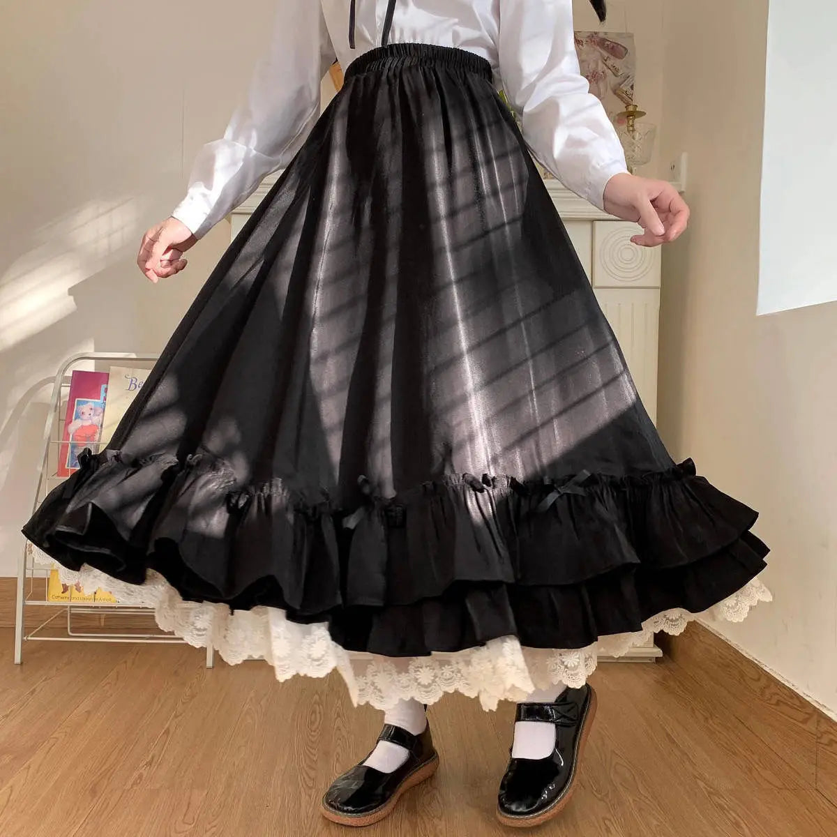 Black / White Long Skirts Y2K Vintage Lace Ruffled Pleated Goth Skirts Women Japanese Kawaii Preppy Style Korea Gothic Clothing
